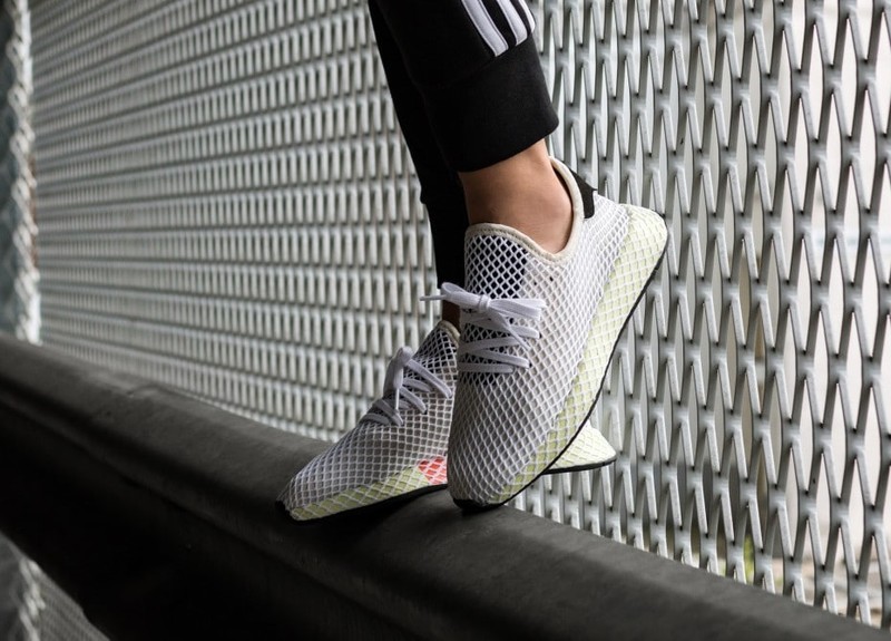 Adidas deerupt runner hot sale chalk white